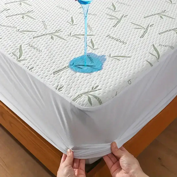 Breathable and Cooling Mattress Protector
