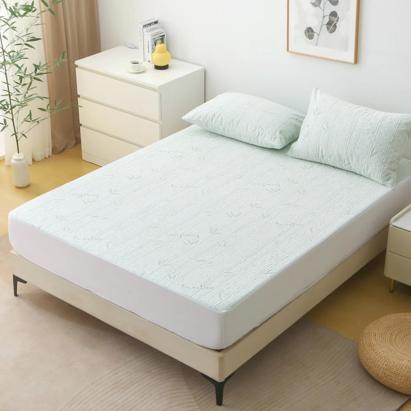 Breathable and Cooling Mattress Protector